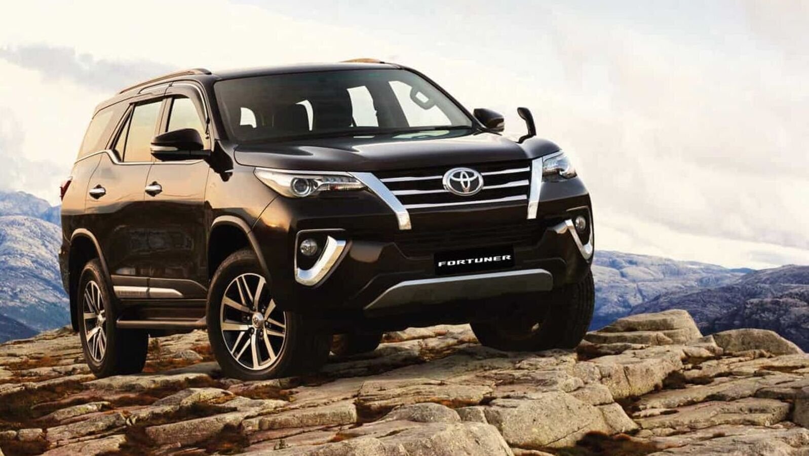 Toyota Fortuner Expands Its Lineup with New Drivetrain Options